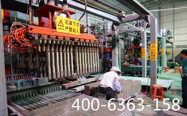 液壓機(jī)設(shè)備